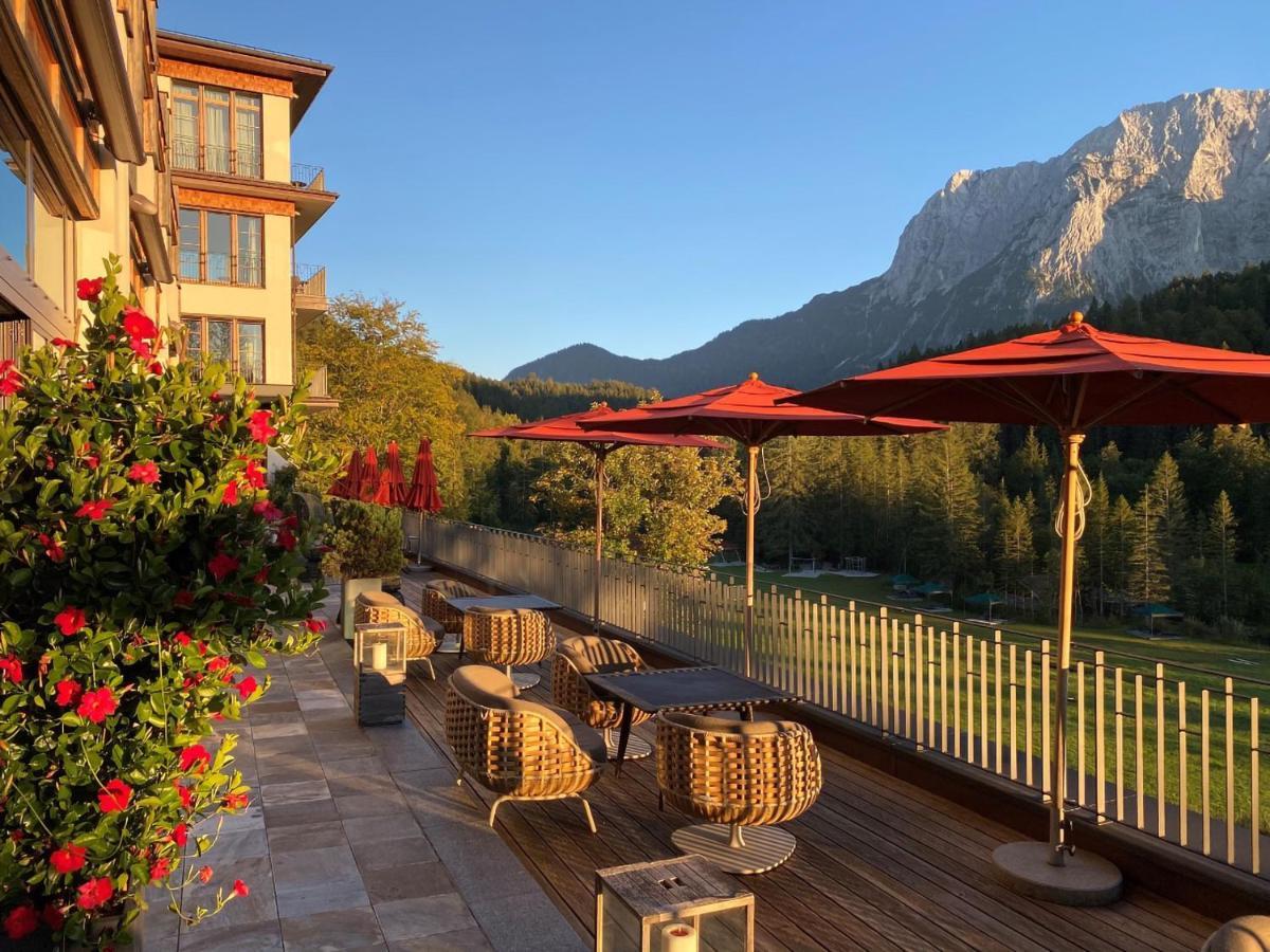 Schloss Elmau Luxury Spa Retreat & Cultural Hideaway Extérieur photo