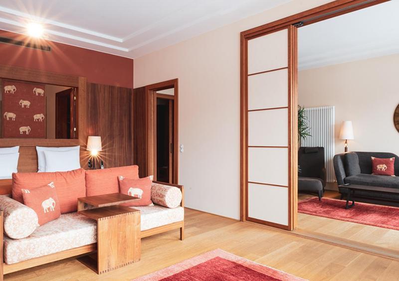 Schloss Elmau Luxury Spa Retreat & Cultural Hideaway Extérieur photo